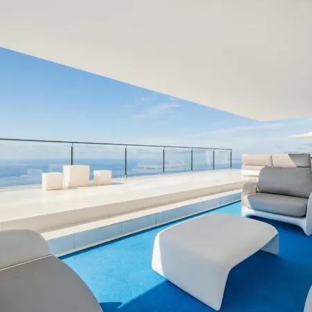 Cassa Angelo In With Pool And A Wonderful View *
