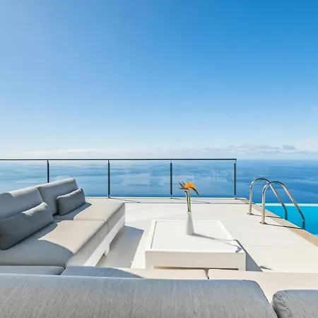 Cassa Angelo In With Pool And A Wonderful View Apartmán