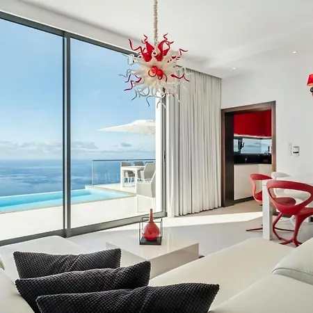 Cassa Angelo In With Pool And A Wonderful View Apartmán